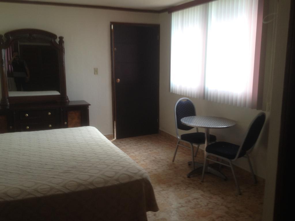 Hotel Marparaiso Панама Сити Стая снимка